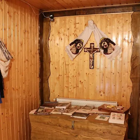 Casa Bunicii Guest house Costesti (Hunedoara)